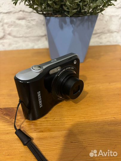 Винтажный цифровой фотоаппарат Samsung ES 28