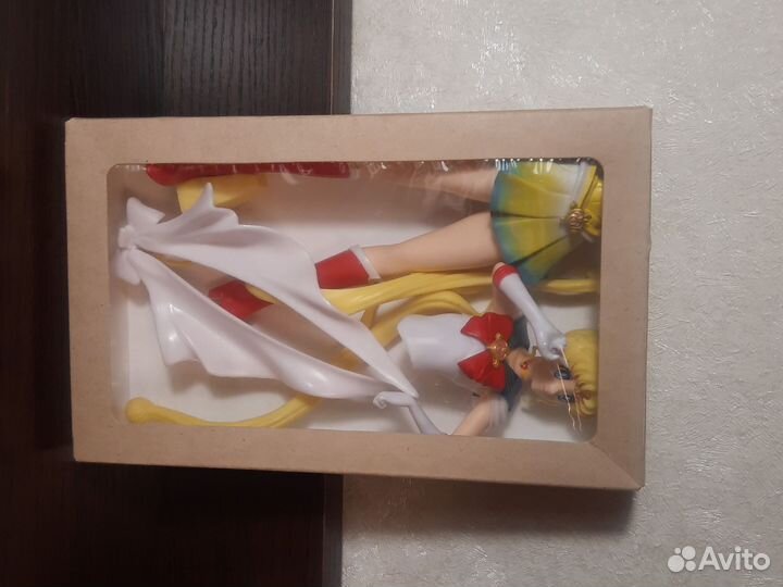Фигурка Sailor moon хорошего качества без дефектов