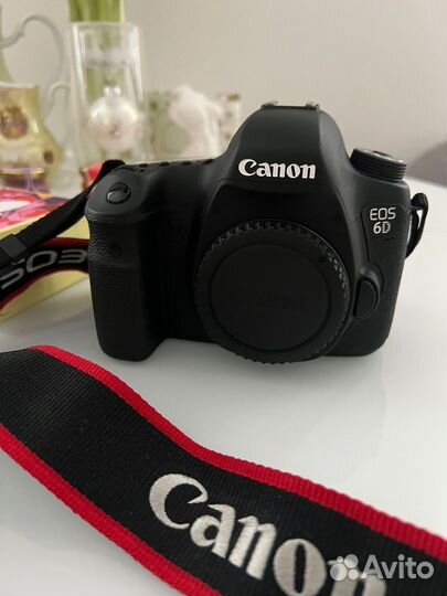 Зеркальный фотоаппарат canon eos 6d (wg)