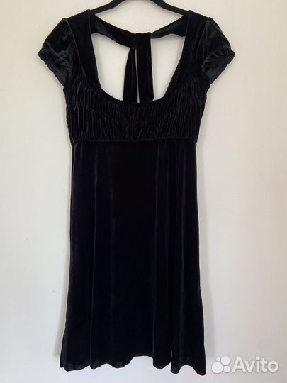 Черное бархатное платье в готическом стиле S