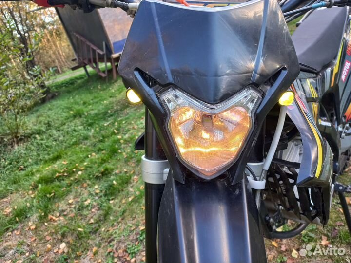 Мотоцикл BSE Z5