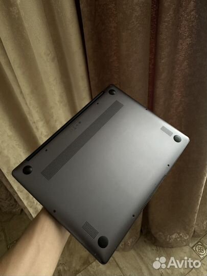 Huawei Matebook 13 идеальный ноутбук для учебы