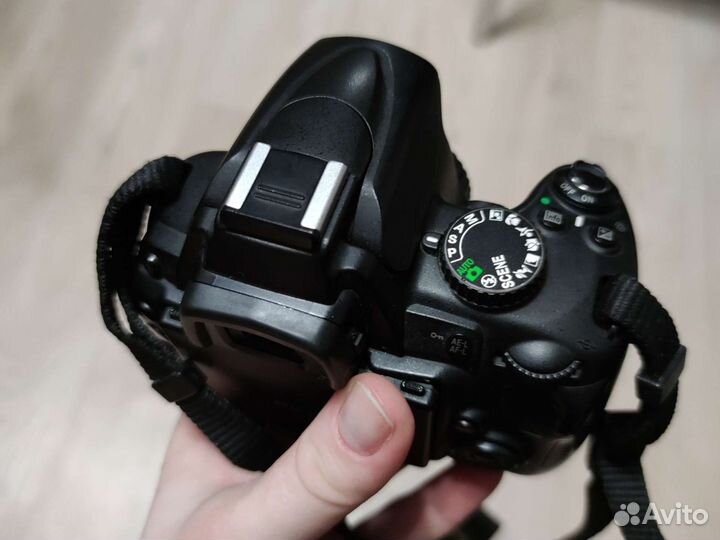 Nikon D5000 body
