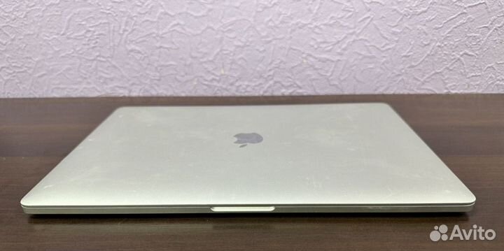 Apple macbook Pro 15 2018 i7/32Ram/512ssd/560x