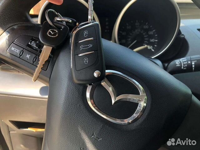 Mazda автомобильный ключ