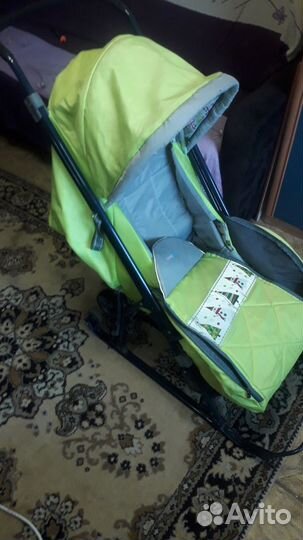 Продам санки-коляска и обувь в подарок (27 размер)