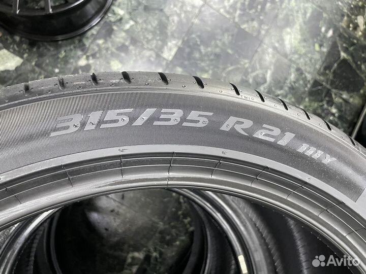 Pirelli P Zero 315/35 R21 111Y