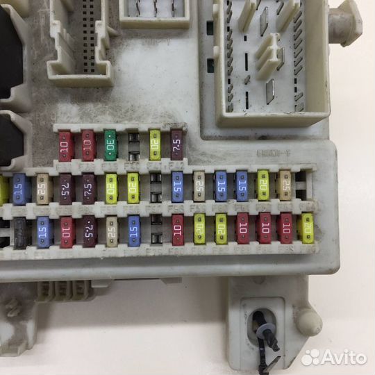 Блок предохранителей Ford Focus 2 DA 2005-2008