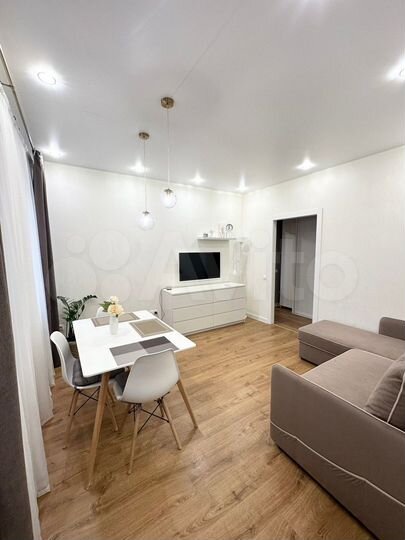 2-к. квартира, 42,7 м², 3/13 эт.