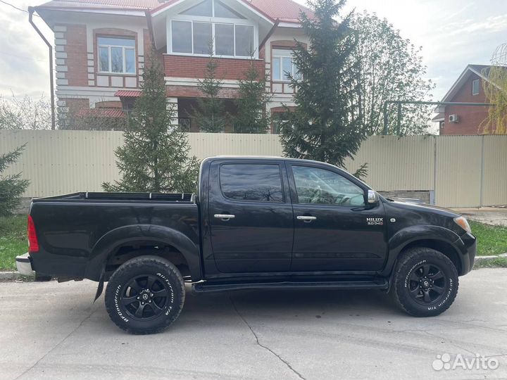 Toyota Hilux 3.0 AT, 2008, 351 000 км