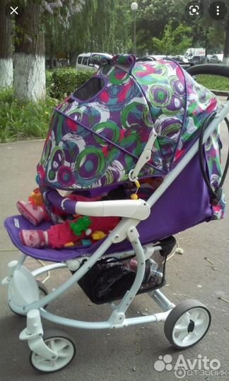 Прогулочная коляска