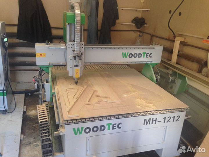 Фрезерный станок по дереву чпу WoodTec MH1212