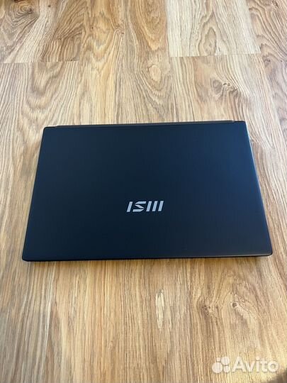 Игровой MSI -i3-1115G4/8GB/SSD/iPS/на гарантии
