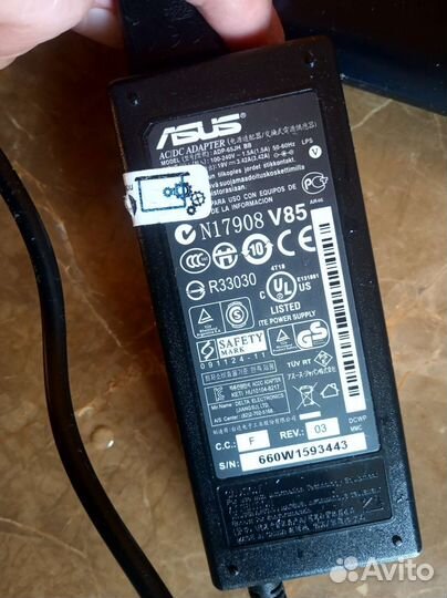 Ноутбук asus E 402 S-wx016t в тонком корпусe