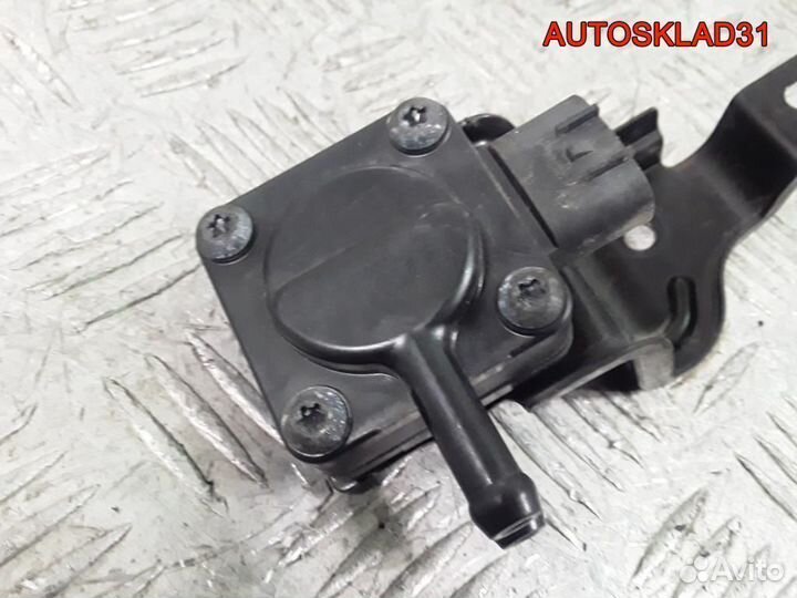 Клапан воздушный Toyota Corolla Verso 8948064010