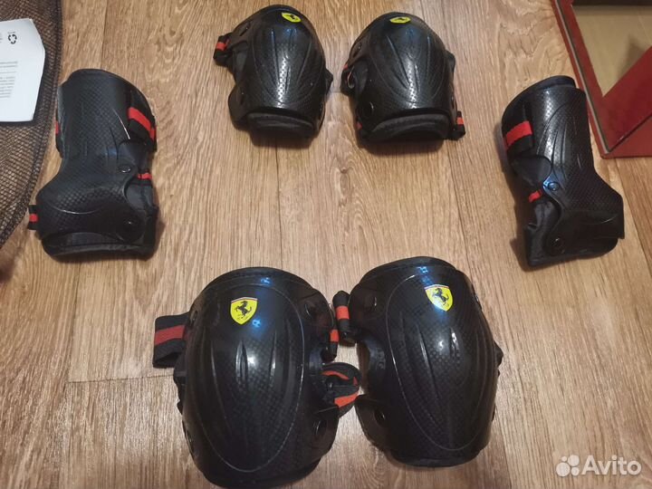 Комплект защиты Ferrari (размер М)