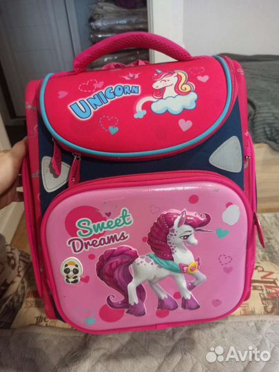 Школьный рюкзак для девочки