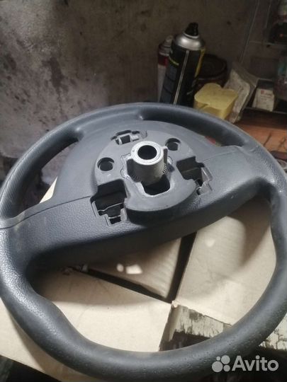 Руль renault logan 2