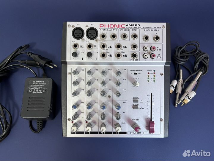 Микшерный пульт Phonic AM 220