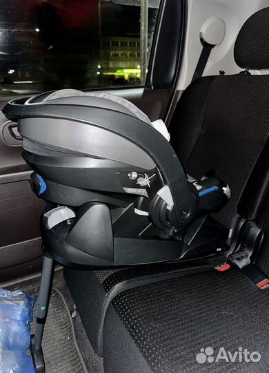 Автолюлька stokke с базой