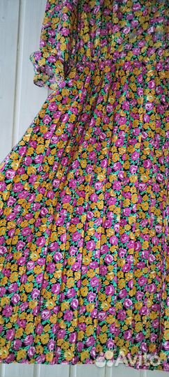 Платье винтаж ГДР, разм 50 в отличном состоянии