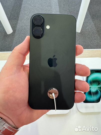 iPhone 16, 256 ГБ