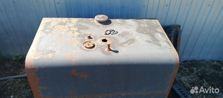 Бак топливный 400л камаз