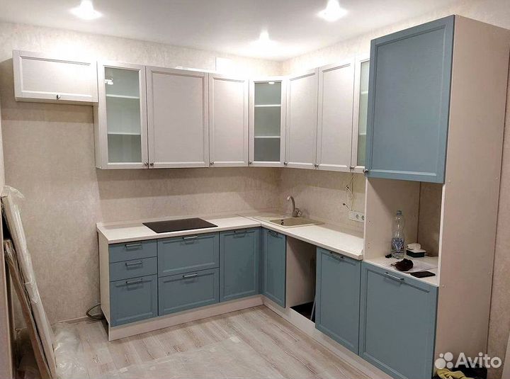 Кухня новая