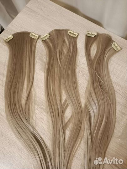 Волосы на заколках искусственные