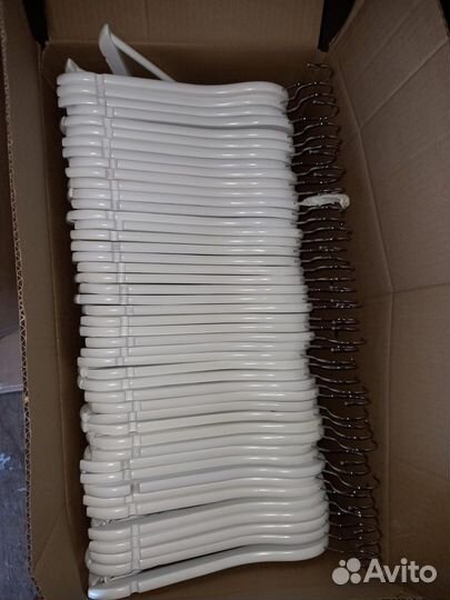 Плечики деревянные 45см белые вешалки