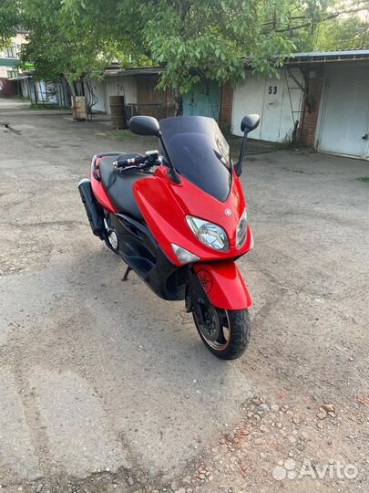 Yamaha T Max 500