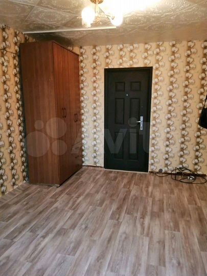 Комната 13 м² в 1-к., 4/5 эт.