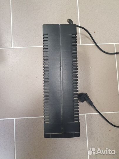 Бесперебойник Cyber Power