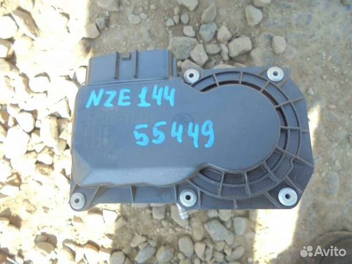 Дроссельная заслонка Toyota Corolla Fielder NZE144