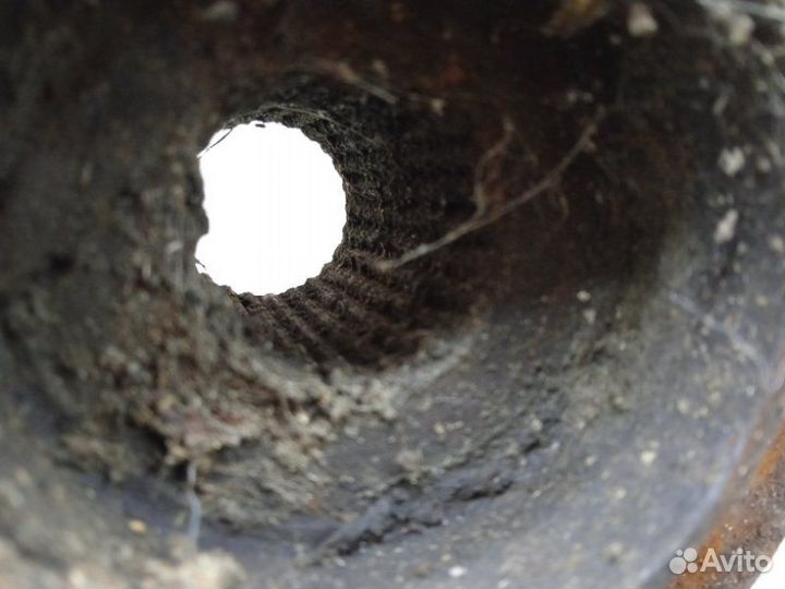 Кулак поворотный передний левый Ford Fiesta MK5