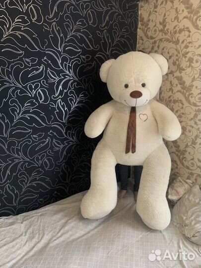 Большие плюшевые медведи