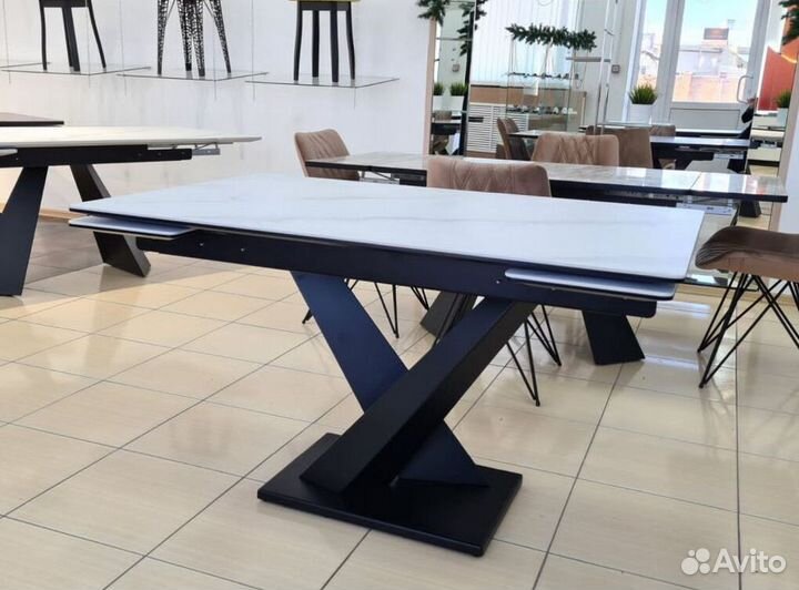 Стол повашимразмерам SVR-42356