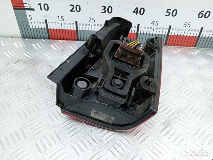 Фонарь задний левый габаритный Peugeot Partner