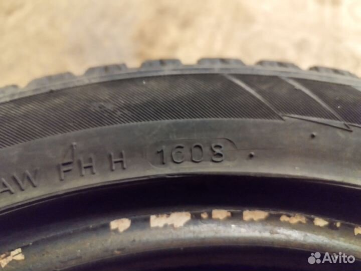 Hankook Winter I'Pike 195/55 R15 89T