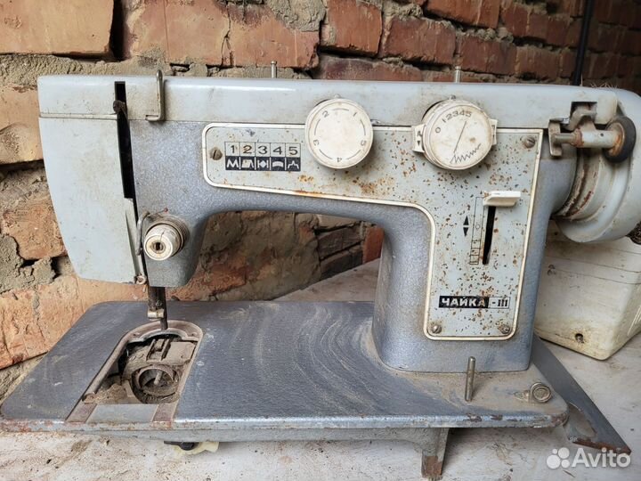 Швейная машина чайка