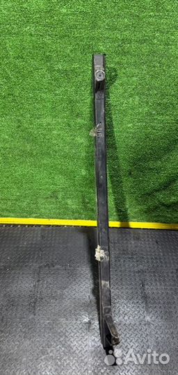 Усилитель бампера передний Nissan Qashqai 1.5 2008