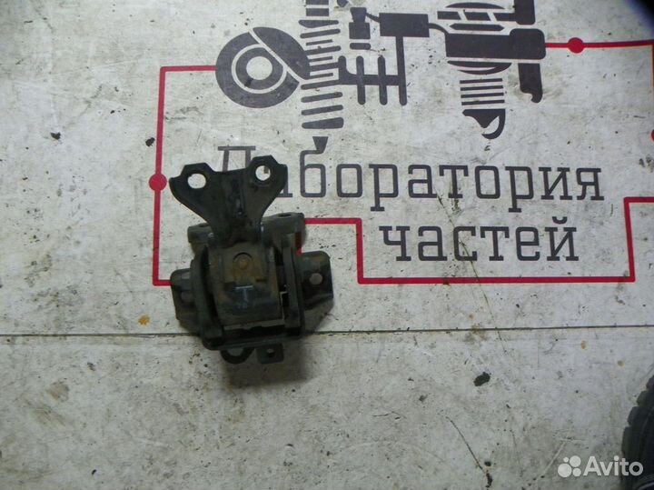 Опора двигателя левая Peugeot 4007 I (2007—2012)