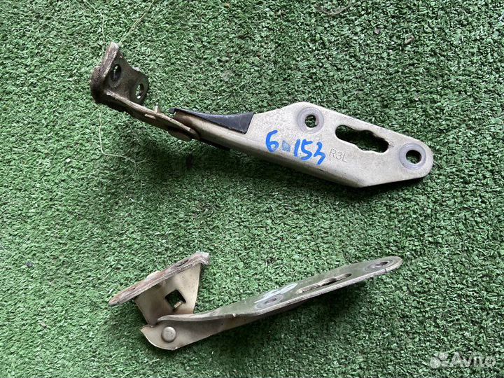 Петля капота Honda Civic DB6 B20B 1999