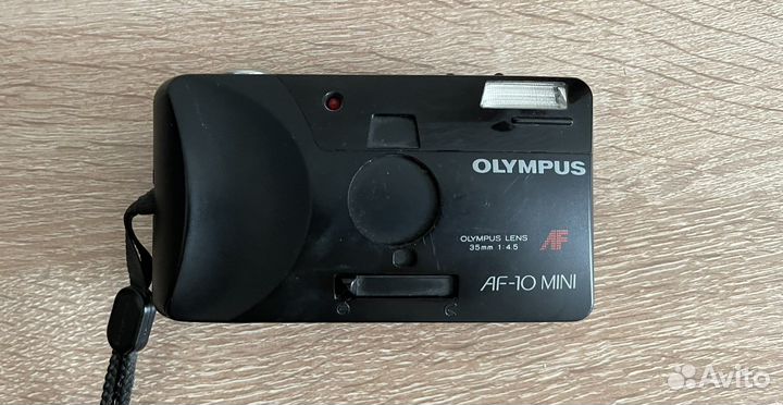 Пленочный фотоаппарат olympus AF-10 mini