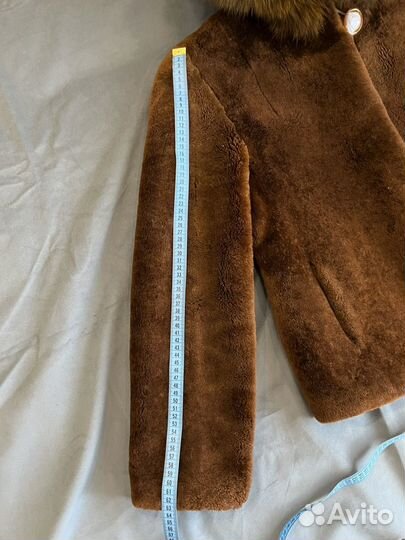 Шуба мутоновая с капюшоном 46 48