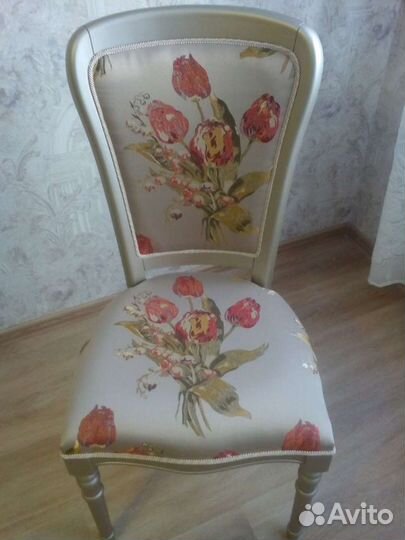 Комплект стульев