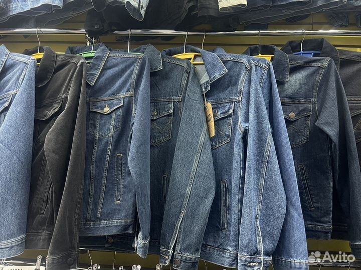 Джинсовые куртки Levis, Wrangler