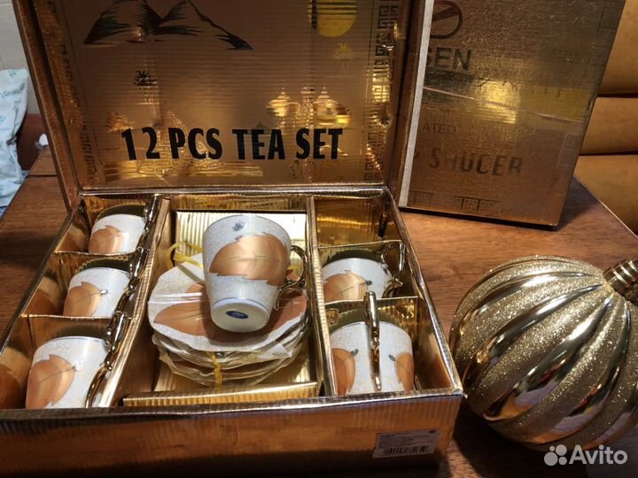Изящный Чайный сервис на 6 пер. Новый