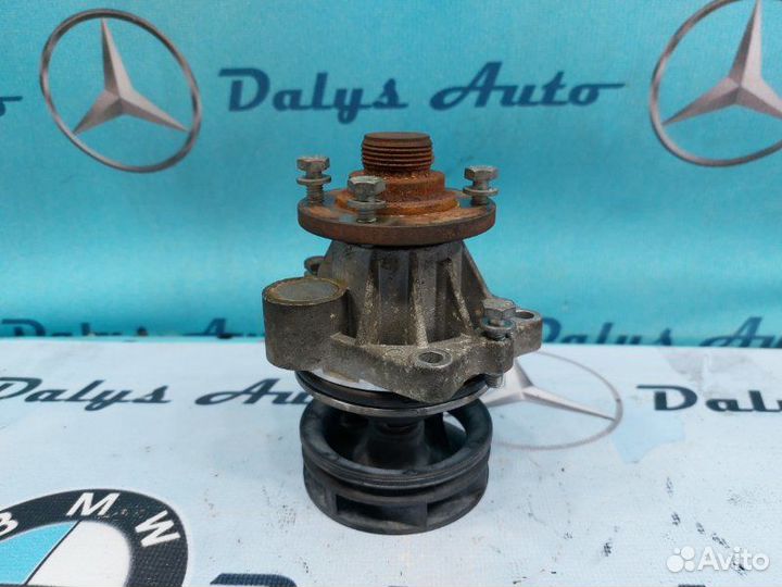 Насос водяной (помпа) Bmw 530I E60 M54B30 2004