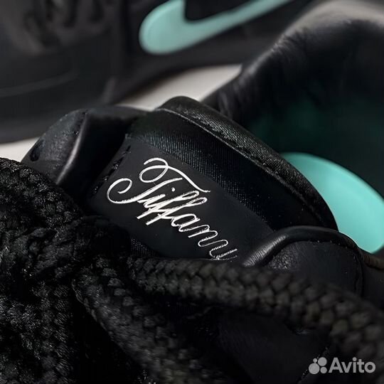 Tiffany & CO./ x Nike Air Force 1 Low 